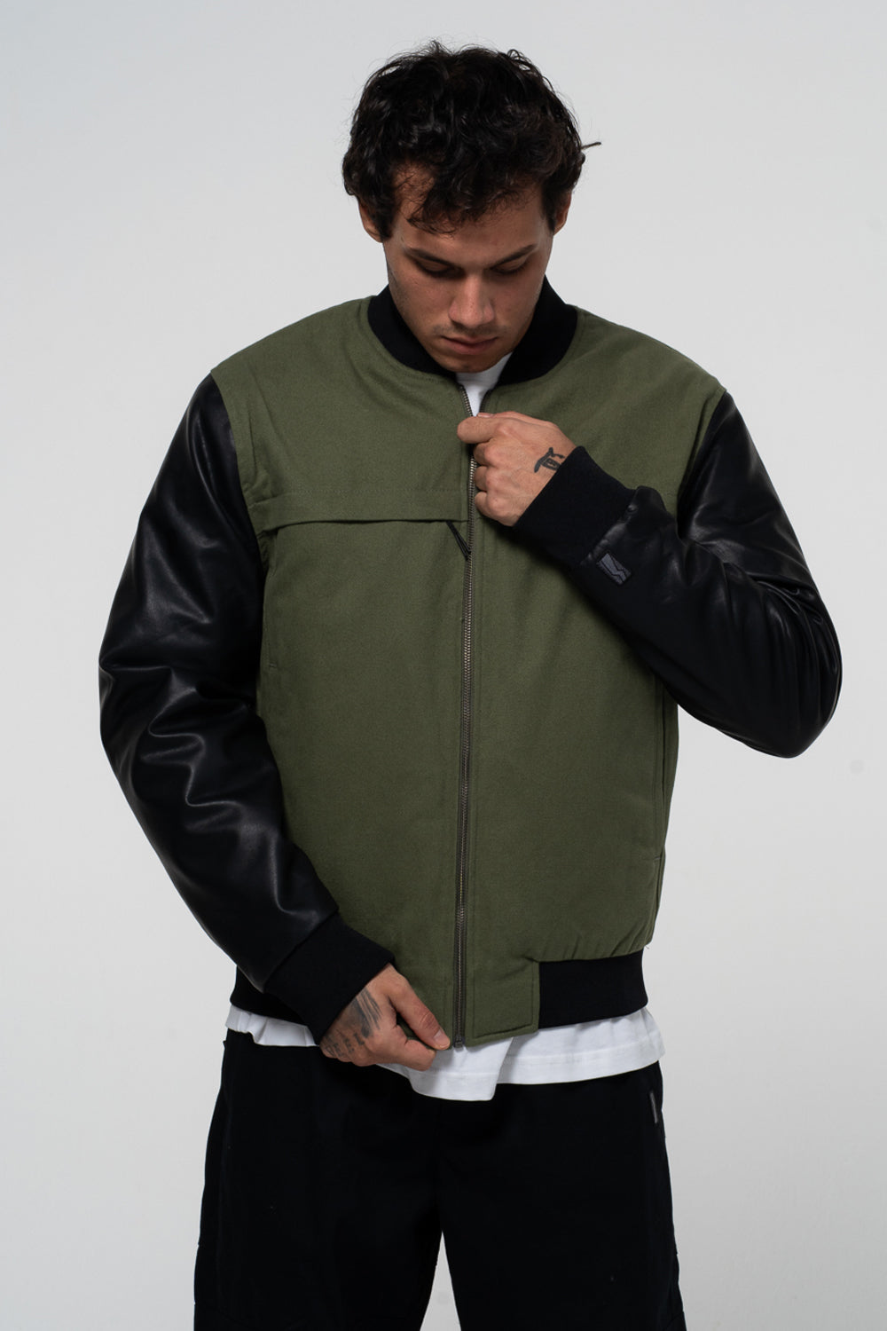 Bomber Jacket Khaki - 1