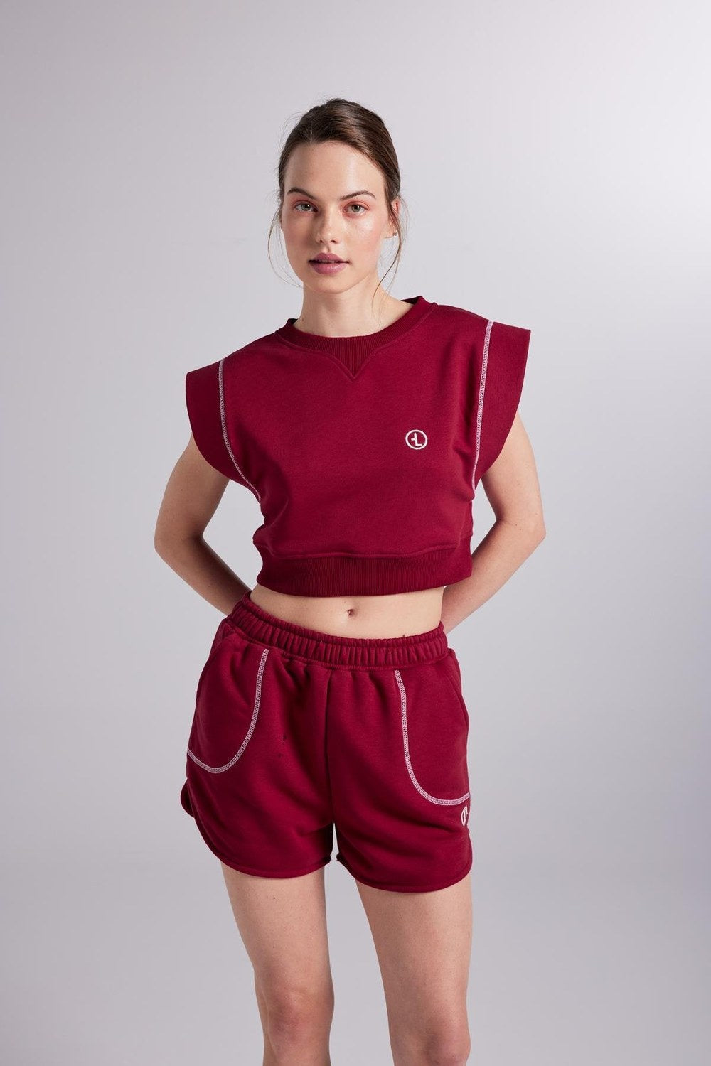 Crop Kesim Kontrast Dikişli Rhode Tshirt Bordo - 1