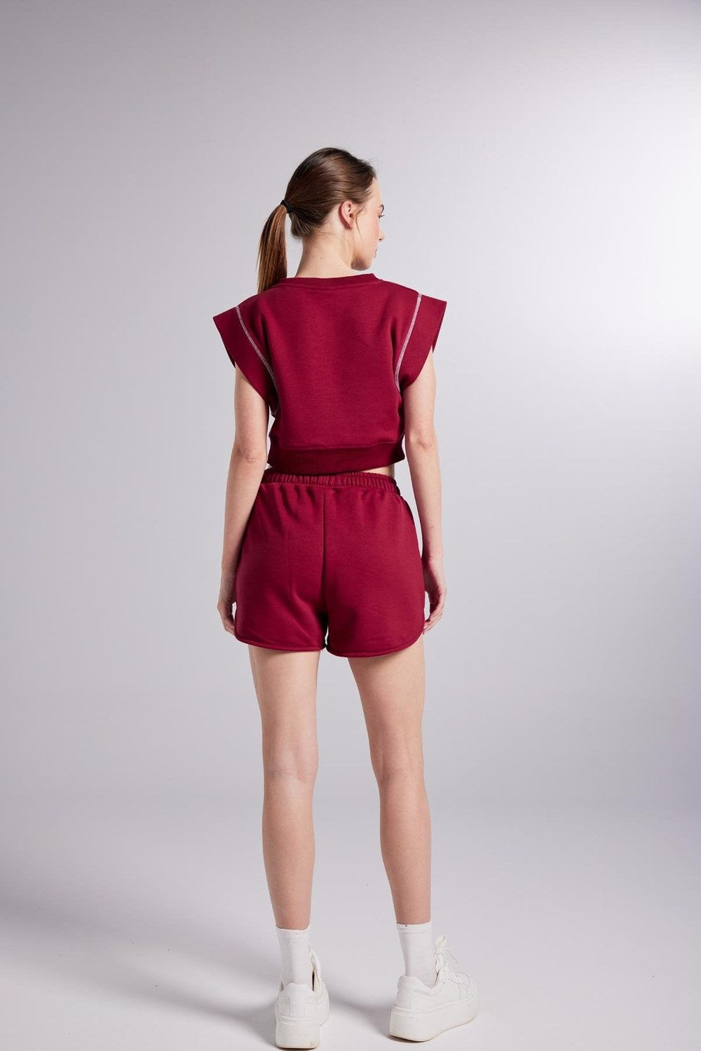 Crop Kesim Kontrast Dikişli Rhode Tshirt Bordo - 4