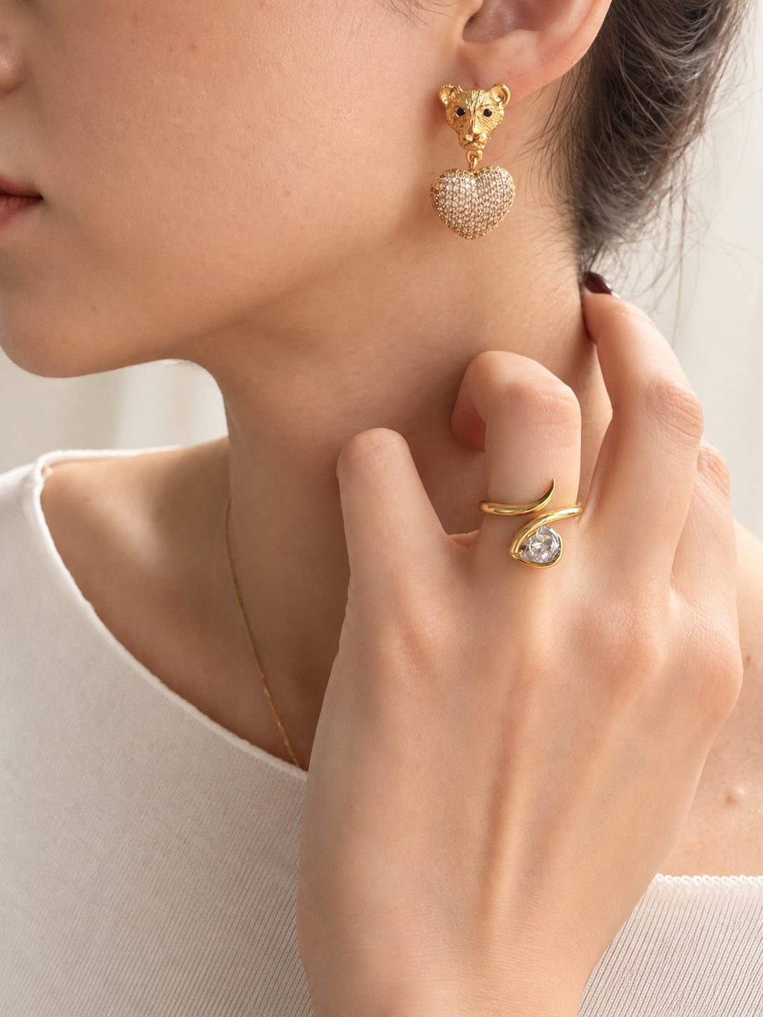 Millie Ring