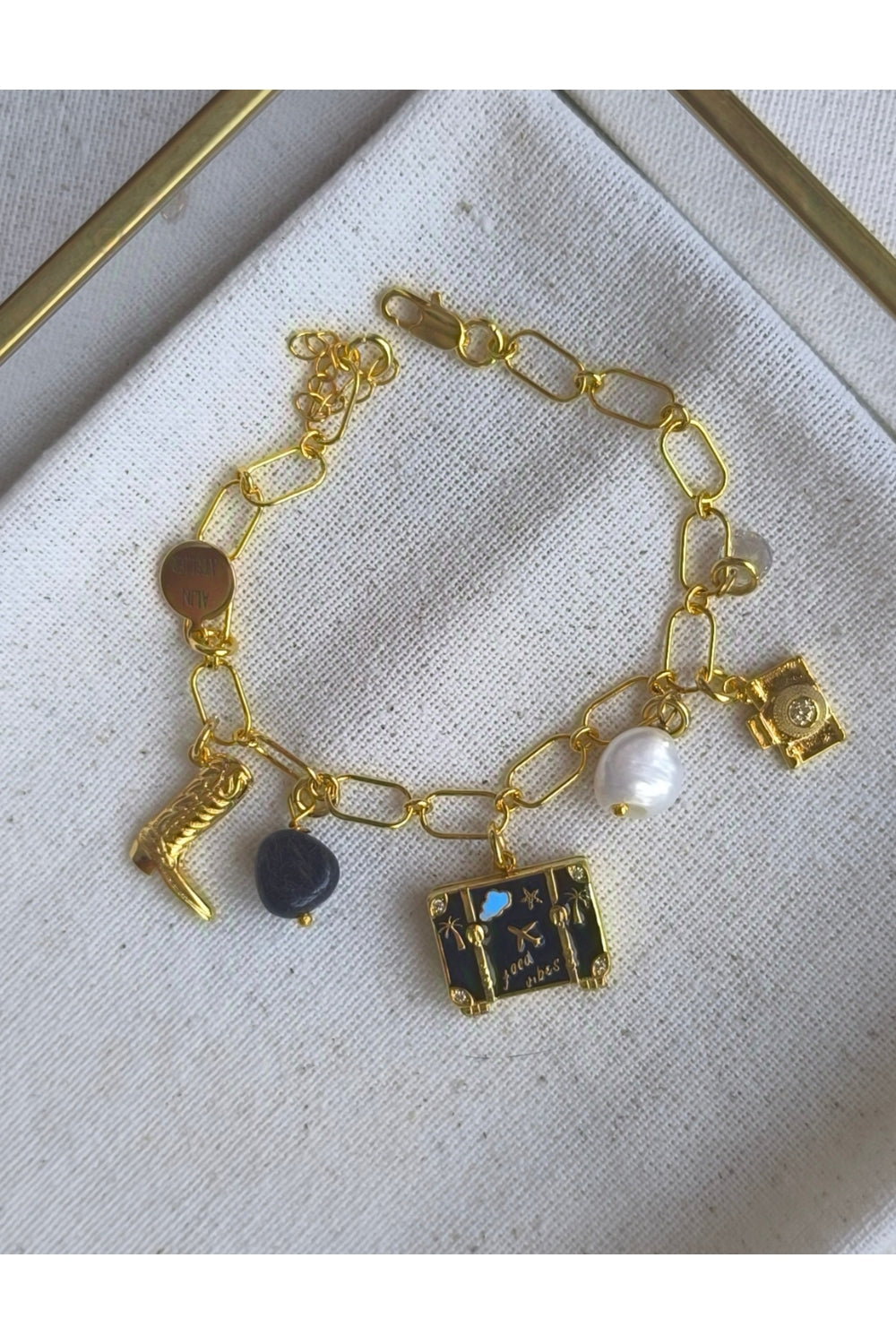 Travel Charm Bileklik - 0