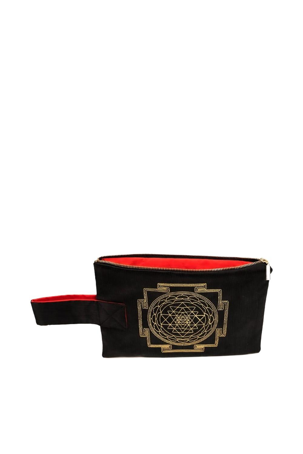 Ayanas-Sri̇ Yantra Clutch Çanta - Obsi̇di̇an-Clutch-3-fleurdirect.live