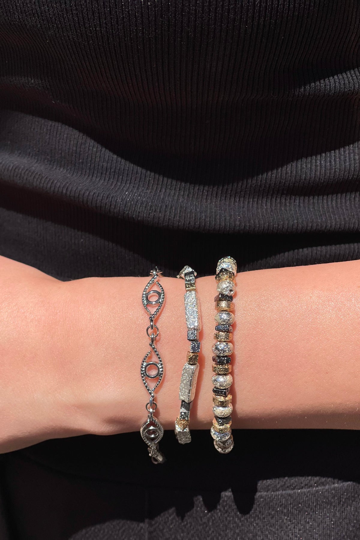 Berrin Özkan-Eternal Gaze Silver Plated Bracelet-Bileklik-2-fleurdirect.live