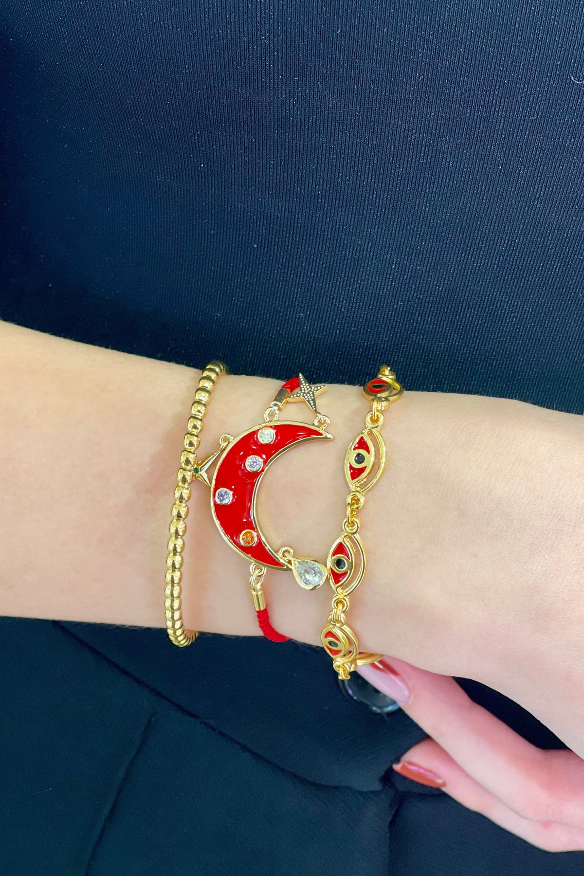 Berrin Özkan-Moonlight Red Bracelet-Bileklik-2-fleurdirect.live