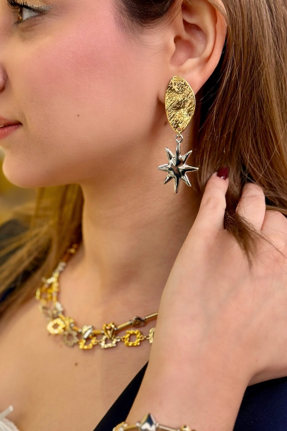 Berrin Özkan-Nova Radiance Earrings-Küpe-2-fleurdirect.live