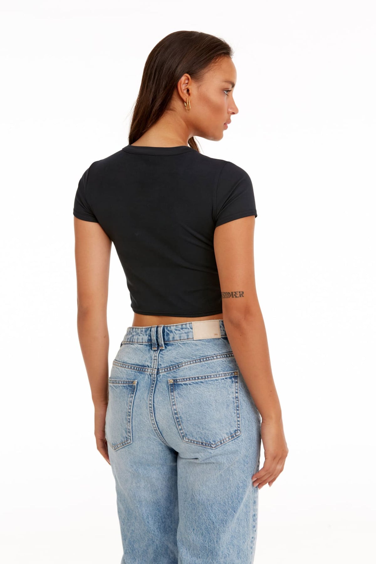Birdiejay-Birdiesmooth Your New Go To Cropped Baby Tee Si̇yah Kısa Kollu Crop T Shirt-T-Shirts-6-fleurdirect.live