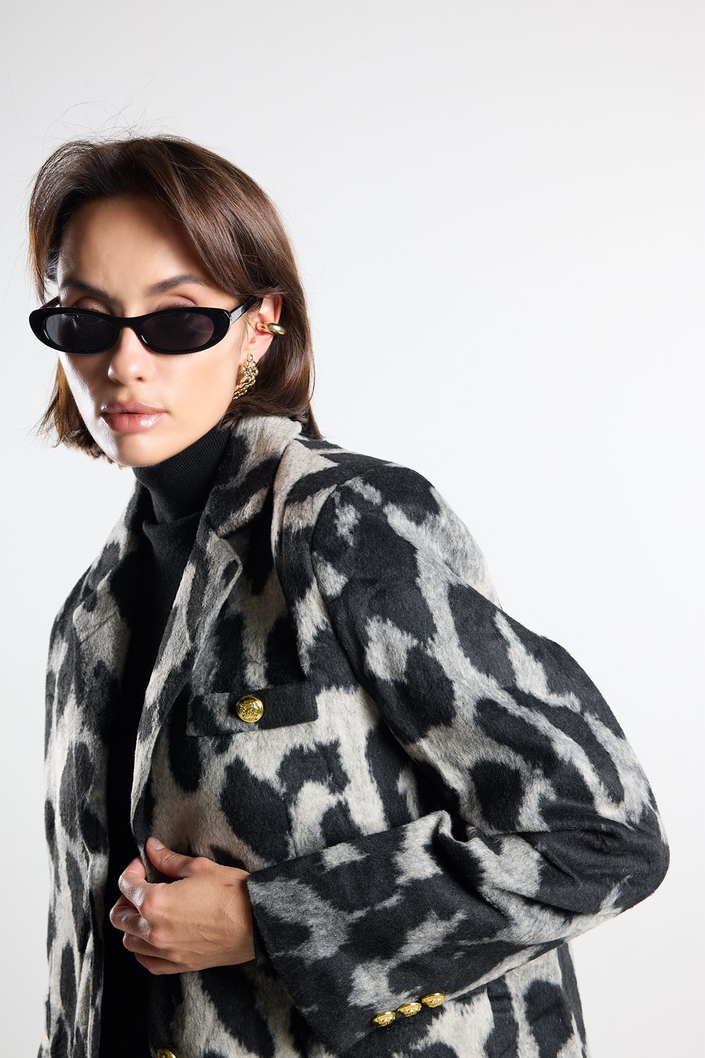 Christina's Storm-Leopard Wool Blazer-Ceket-4-fleurdirect.live