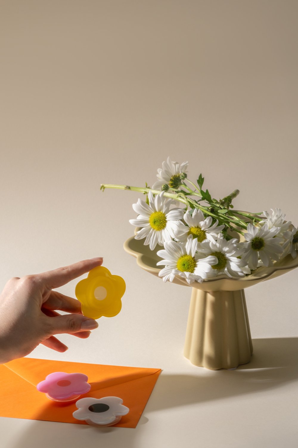 Color Reflect-Daisy Telefon Tutucu (popsocket)-Telefon Tutucu-5-fleurdirect.live