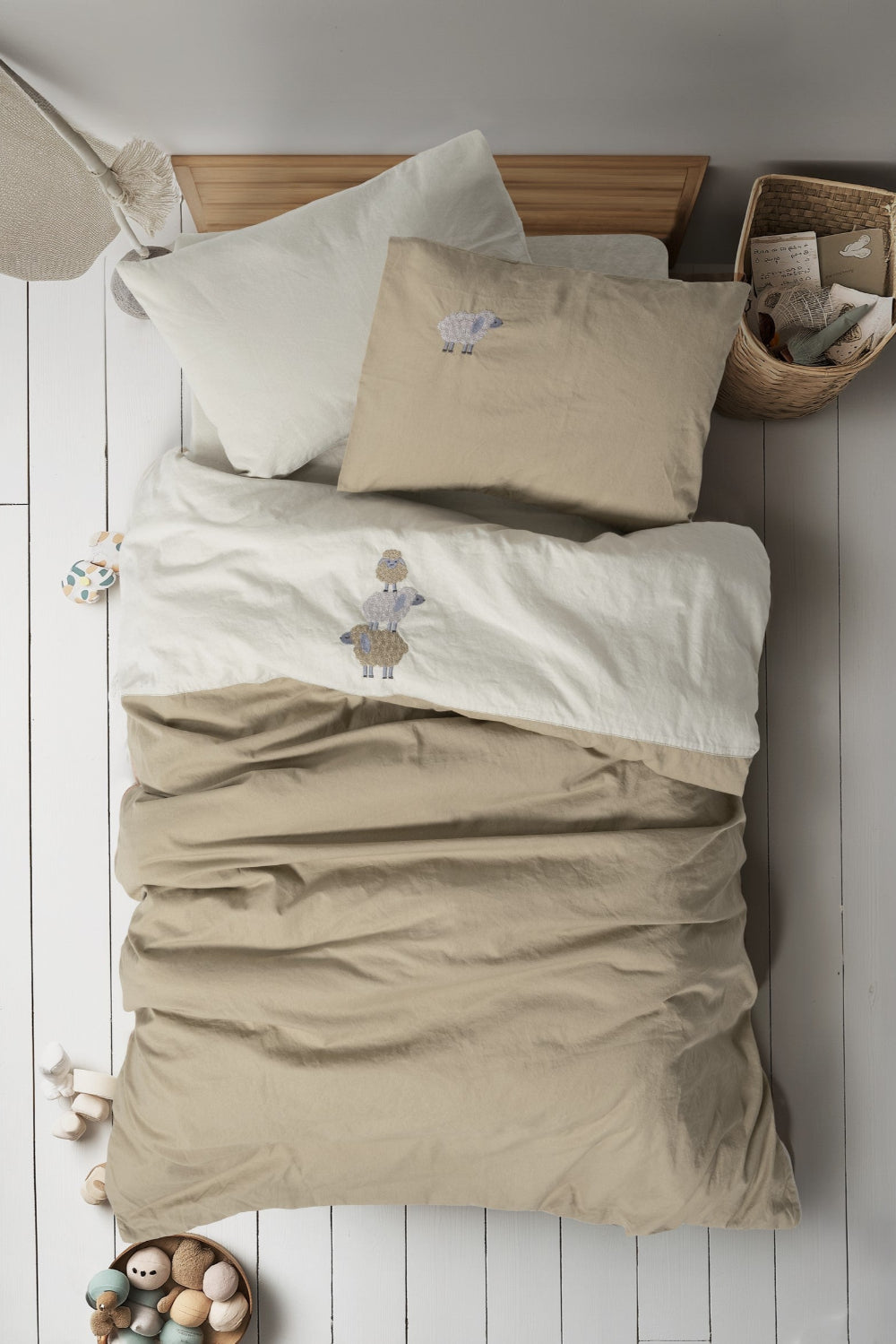 Cotton Box-Cuddly Nakışlı Bebek Nevresim Takımı Lamp Bej-Nevresim Takımı-1-fleurdirect.live