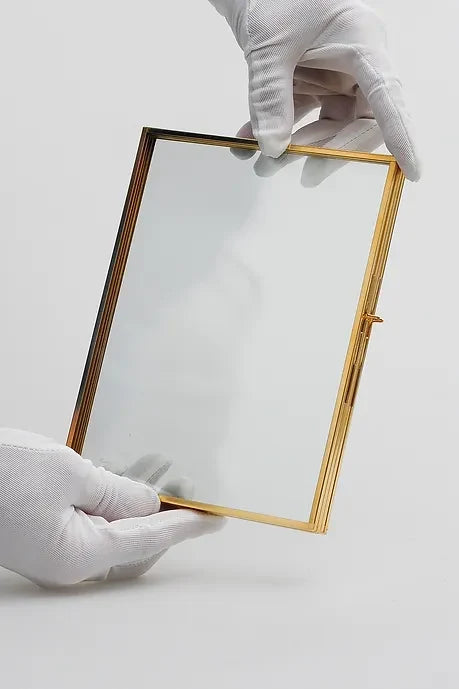 El Crea Designs-İkili Pirinç Gold Cam Masaüstü Fotoğraf Çerçevesi 20x15cm-Çerçeve-3-fleurdirect.live
