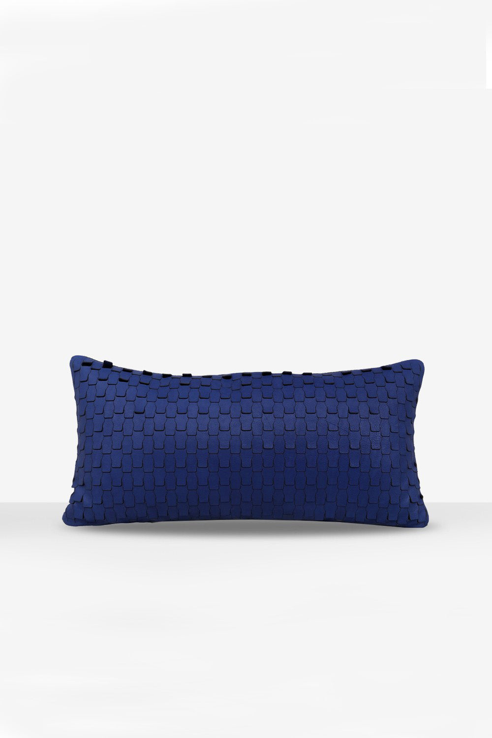Estetik Decor-Yastık Hakiki Deri Lamelle Mavi – Kesme Desenli (30x60 Cm)-Yastık-1-fleurdirect.live