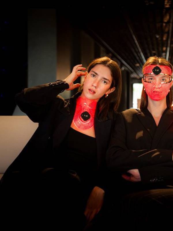 Foreo FAQ 211 Boyun ve Dekolte İçin Led Maske