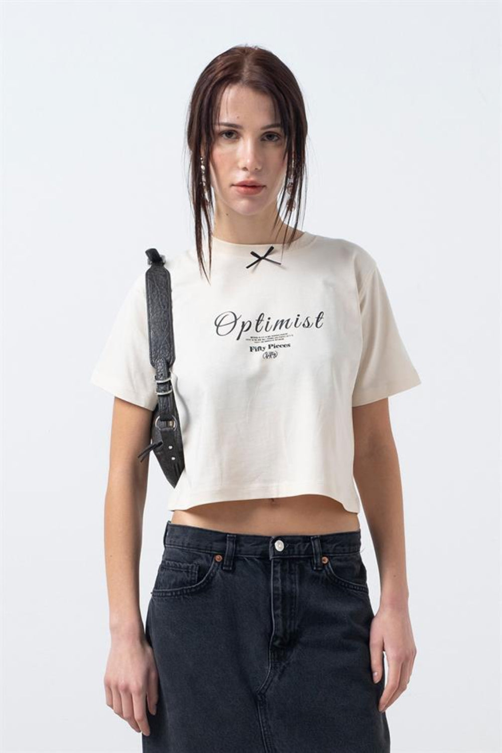 Fifty Pieces-Kum Fiyonk Detaylı T-Shirt-T-Shirts-1-fleurdirect.live