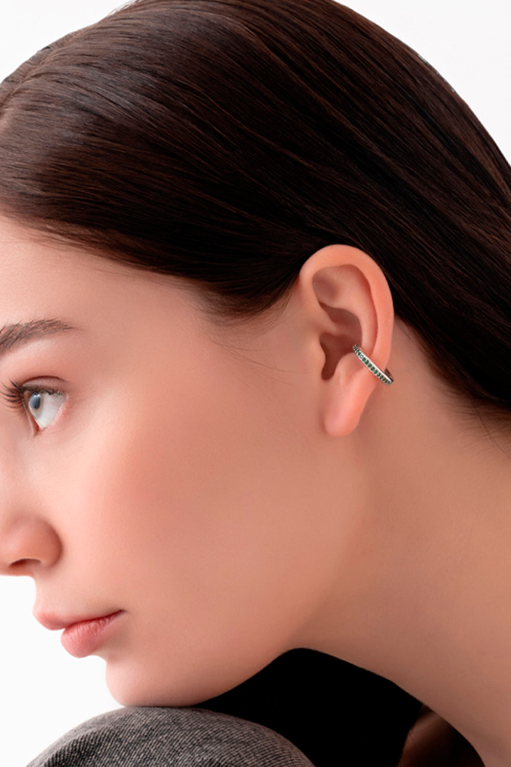Gal İstanbul-Tiny Earcuff Silver x Green-Küpe-2-fleurdirect.live