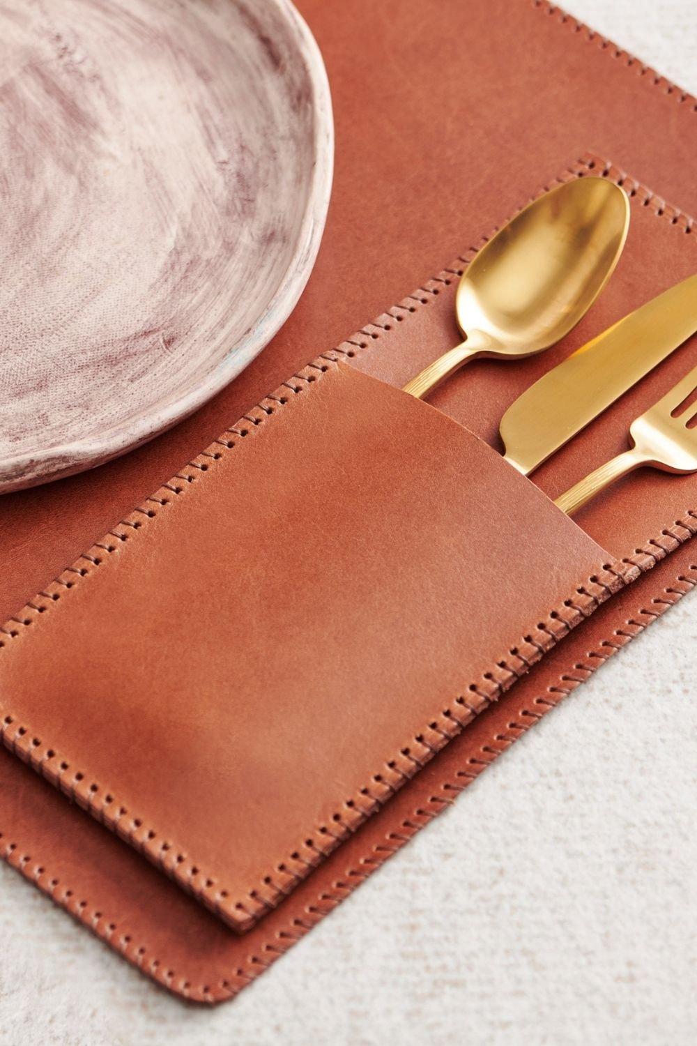 Gardin Leather-Gerçek Deri Kaşıklık-Sunum Aksesuarları-1-fleurdirect.live