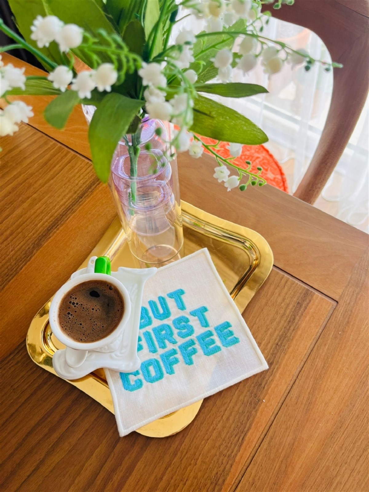 Dekoratif But First Coffee Desenli Kokteyl Peçetesi - 1 Adet Turkuaz Nakışlı