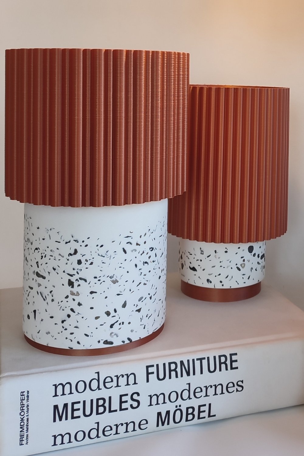 Hgo Atelier-Bold | Terrazzo & Bakır Abajur-Abajur-5-fleurdirect.live