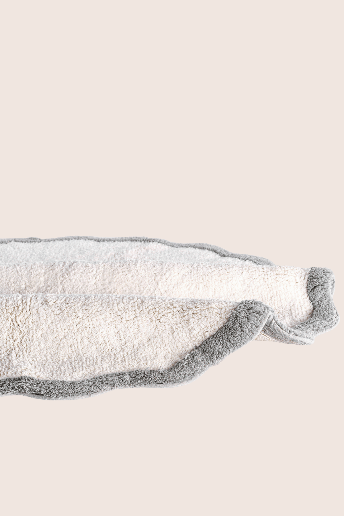 İRYA-Scallop Yuvarlak Banyo Paspası Bambu 90X90 Gri-Paspas-5-fleurdirect.live