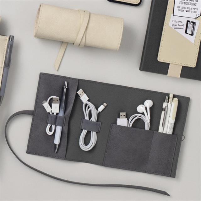 If-Bookaroo Travel Tech Tidy Kablo Düzenleyici Charcoal-Kablo Düzenleyici-2-fleurdirect.live