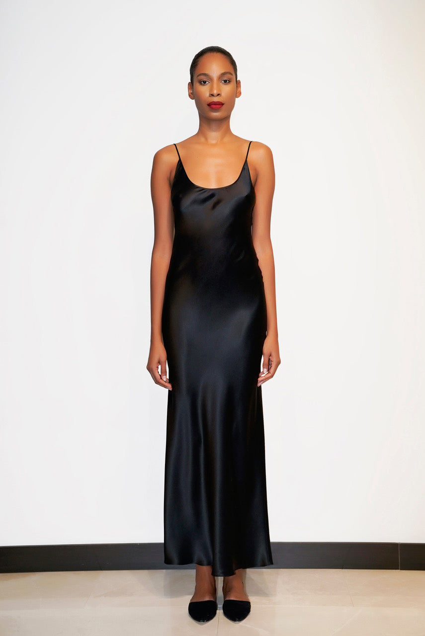 İpek Kıramer-Street Style Dress-Elbise-1-fleurdirect.live