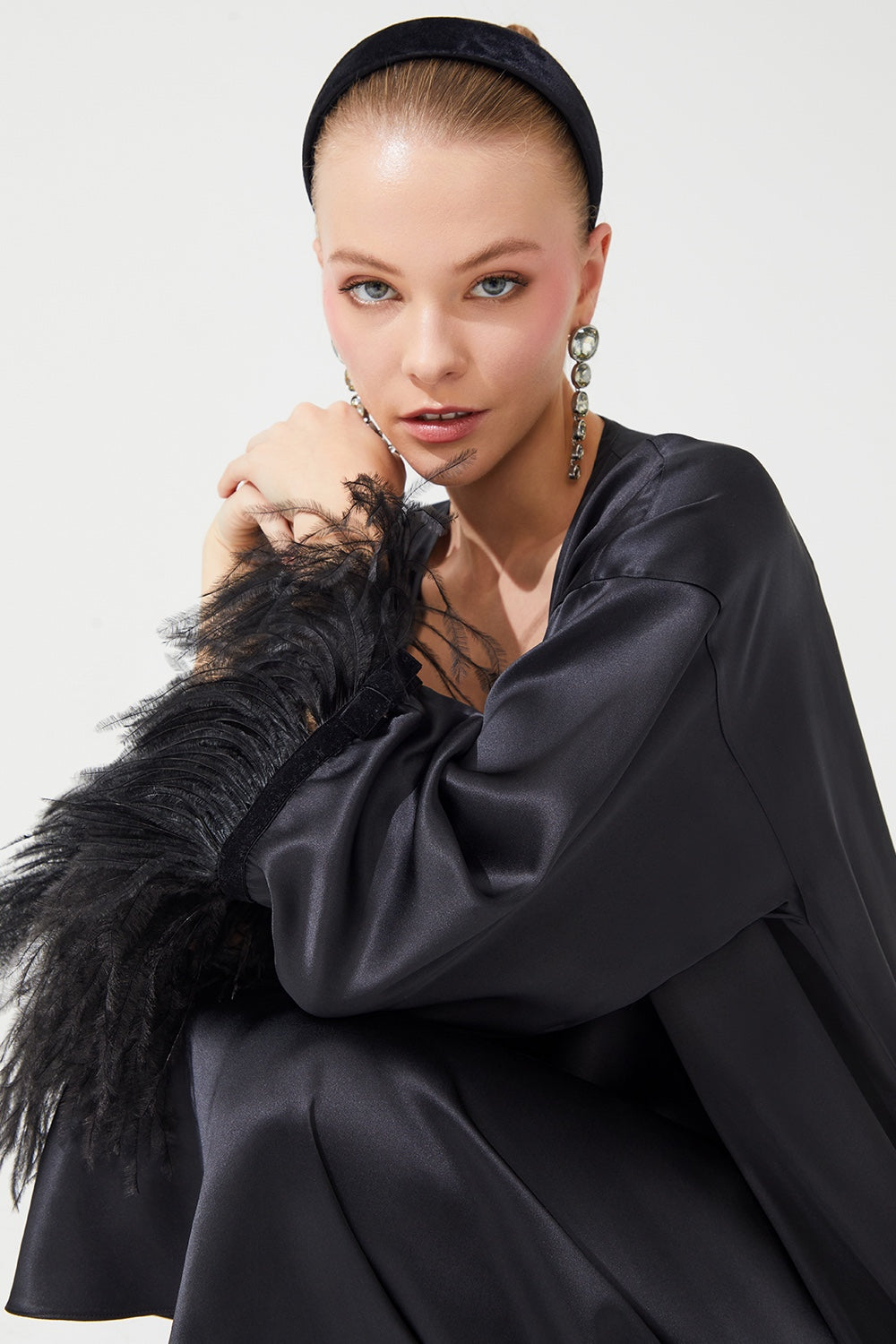 İpek Kıramer-The Moon Silk Robe Black-Elbise-5-fleurdirect.live