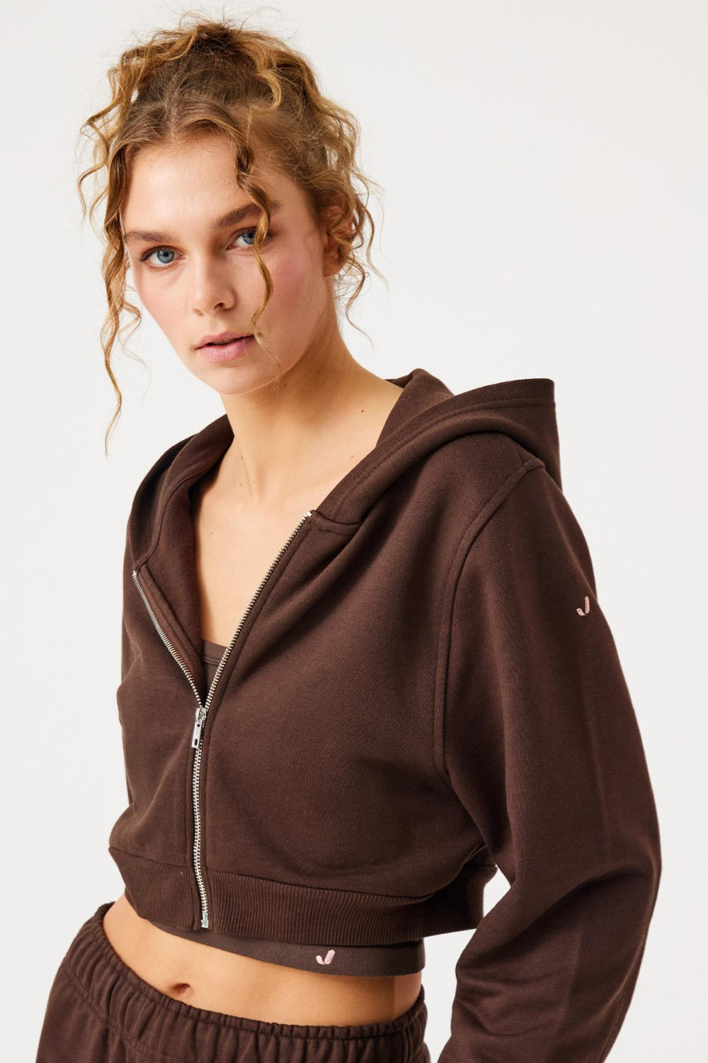 Jerf-Aura Fermuarlı Crop Hoodie Kahverengi-Sweatshirts & Hoodies-1-fleurdirect.live
