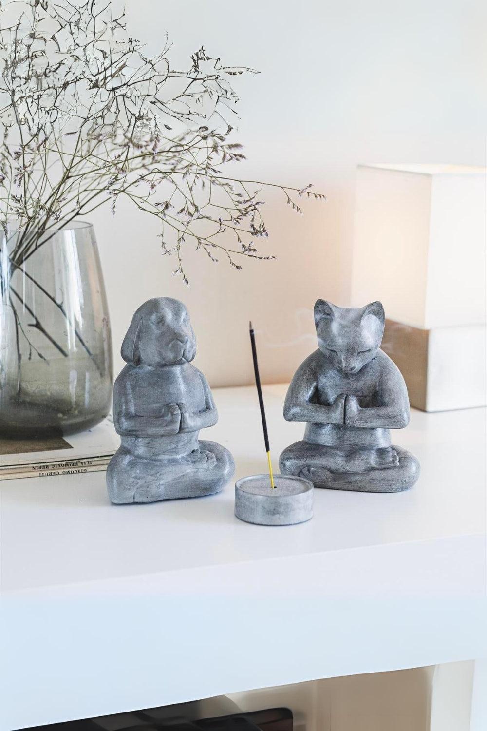 Jomo Tasarım-Beton Kedi Köpek Meditasyon Seti-Tütsülük-1-fleurdirect.live