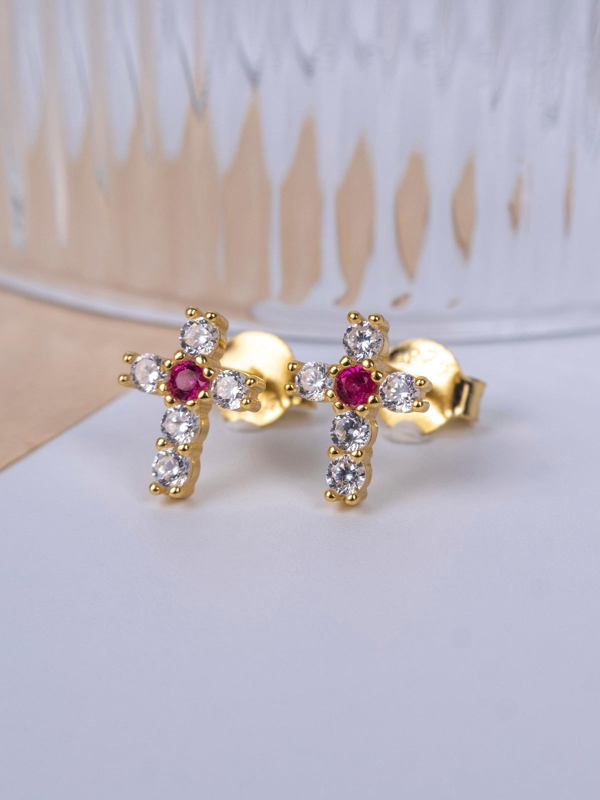 Kimolos-Mini Pink 925 Ayar Gümüş Gold Renk Pembe Zirkon Taşlı Haç Küpe-Küpe-4-fleurdirect.live