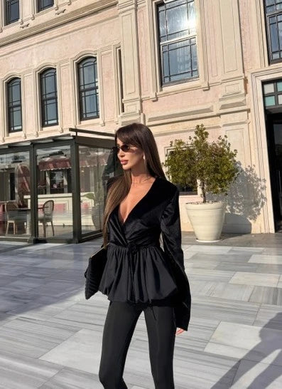 Valano Kruvaze Bağlamalı Peplum Kadife Ceket, Siyah - 1