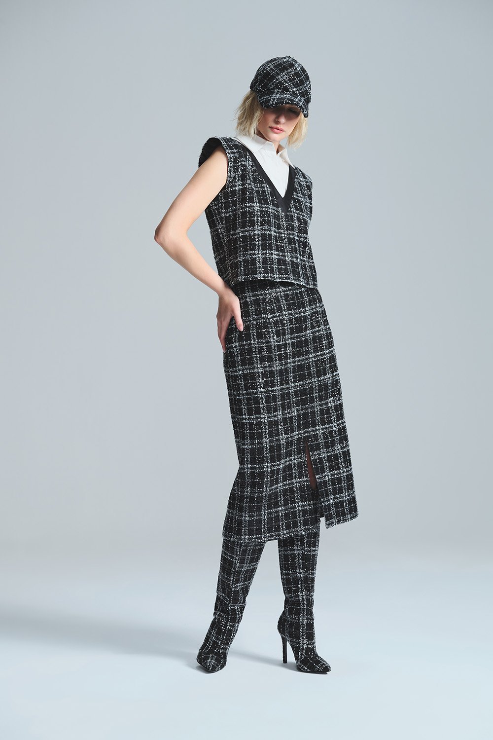 L'atelier Accract-Emily Si̇yah Tuni̇c-Top-5-fleurdirect.live