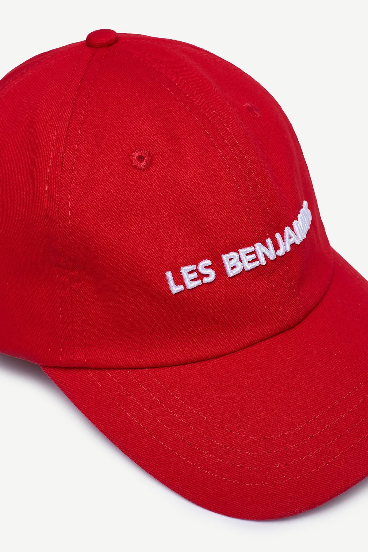 Les Benjamins-Cap 305 Petal Red-Şapka-2-fleurdirect.live