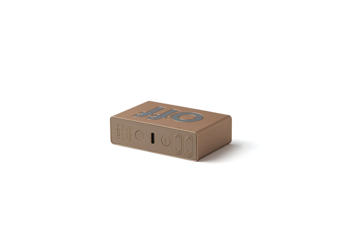 Lexon-Lexon Flip Mini Şarj Edilebilir Alarm Saat Dore-Alarm Saatler-4-fleurdirect.live