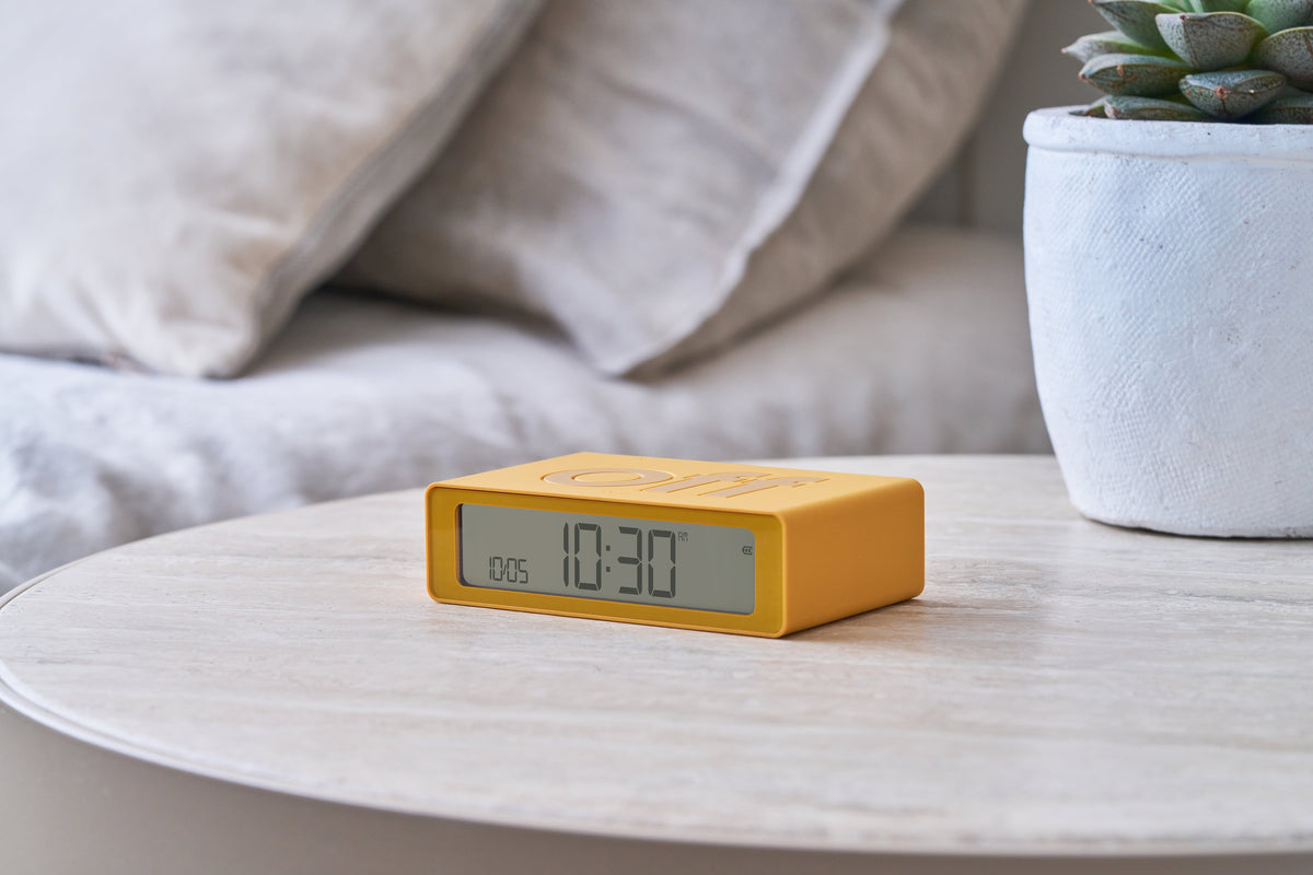 Lexon-Lexon Flip Mini Şarj Edilebilir Alarm Saat Sarı-Alarm Saatler-7-fleurdirect.live
