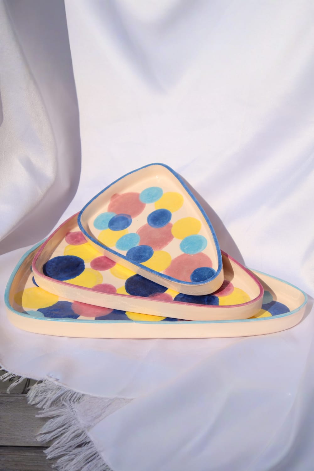 Lily & Loly Ceramics-Rengarenk Puantiyeli Modern El Yapımı Seramik 3'lü Set El Yapımı Eğlenceli Servis Ve Pasta Tabakları-Tabak & Kase-6-fleurdirect.live