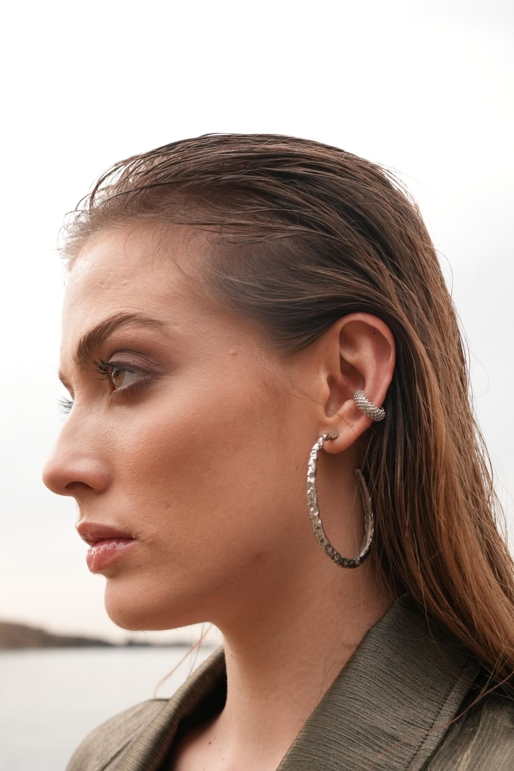 Linya Jewellery-Janet Toplu Kıkırdak Küpe Gümüş-Küpe-2-fleurdirect.live