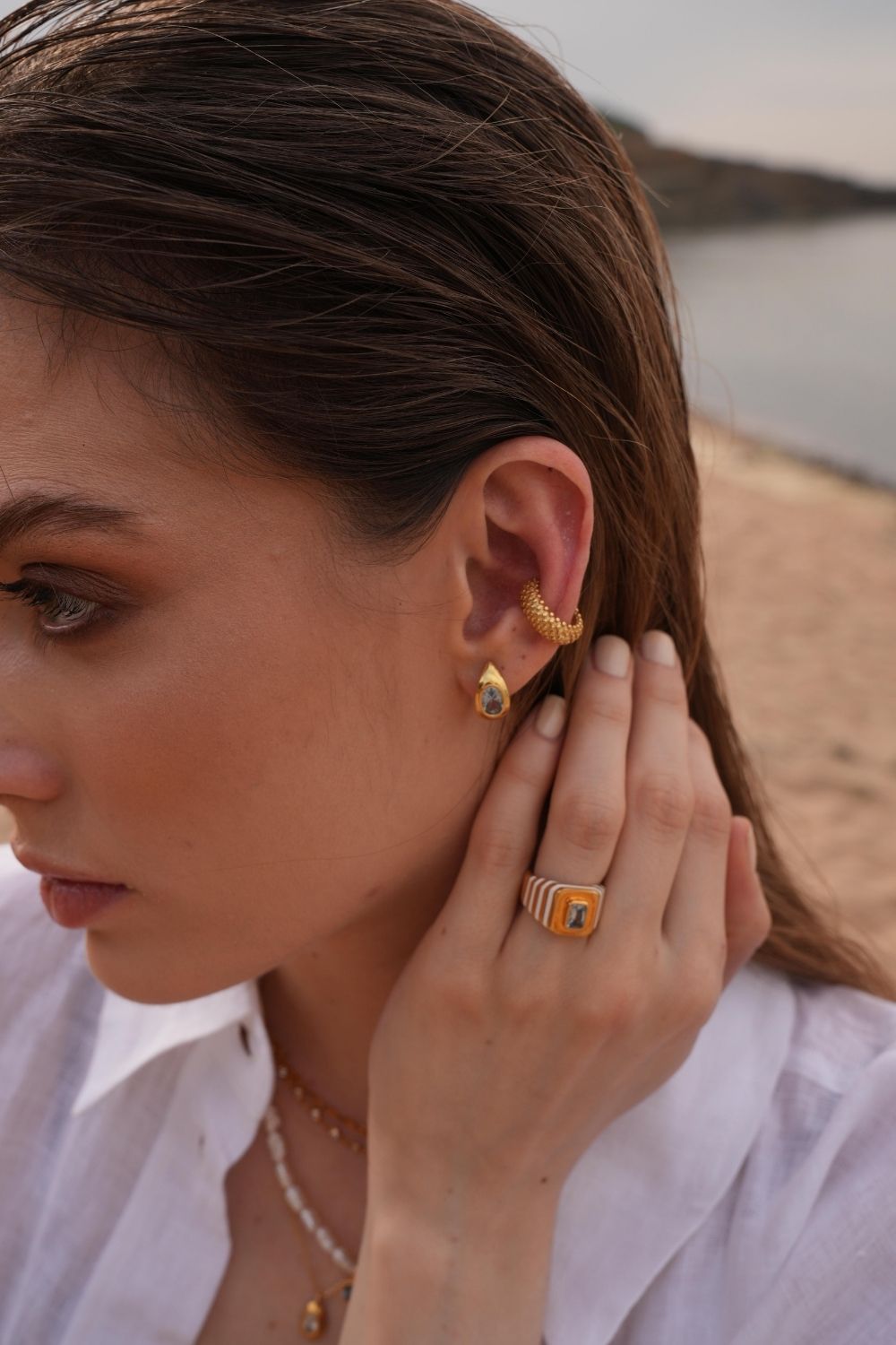 Linya Jewellery-Lina Mavi Damla Taşlı Küpe-Küpe-2-fleurdirect.live
