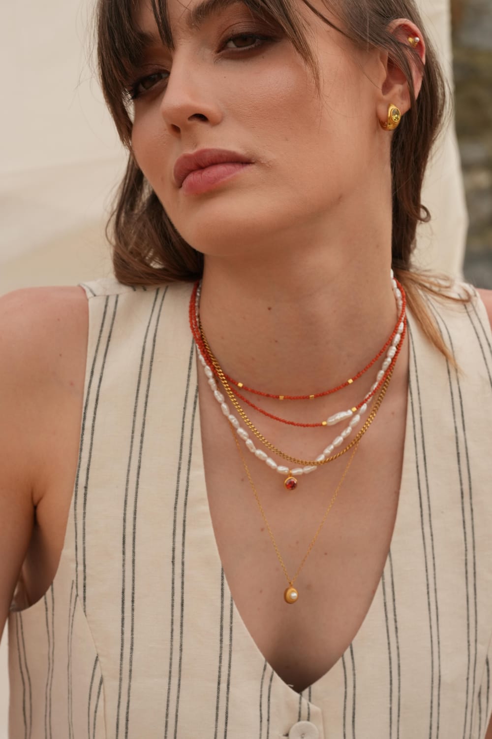 Linya Jewellery-Mira Kırmızı Mercanlı Küçük Toplu Kolye-Kolye-4-fleurdirect.live