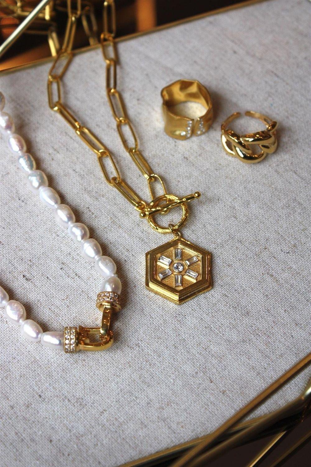 Linya Jewellery-Miyness Baget Madalyon Kolye Gold-Kolye-2-fleurdirect.live