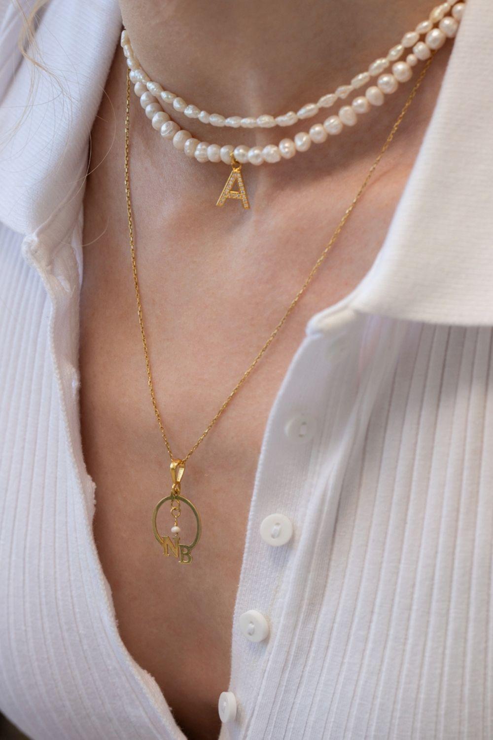 Linya Jewellery-Mono A Harfli İnci Kolye-Kolye-4-fleurdirect.live