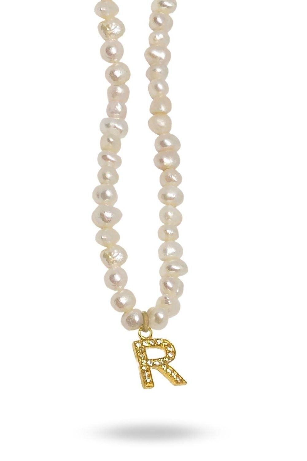 Linya Jewellery-Mono R Harfli İnci Kolye-Kolye-1-fleurdirect.live