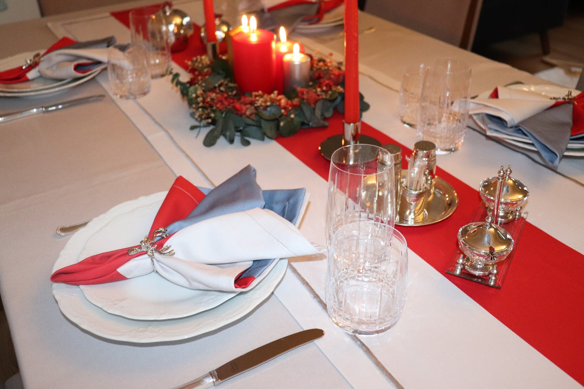 Meja Atelier-Christmas Eve Runner-Sunum Aksesuarları-4-fleurdirect.live