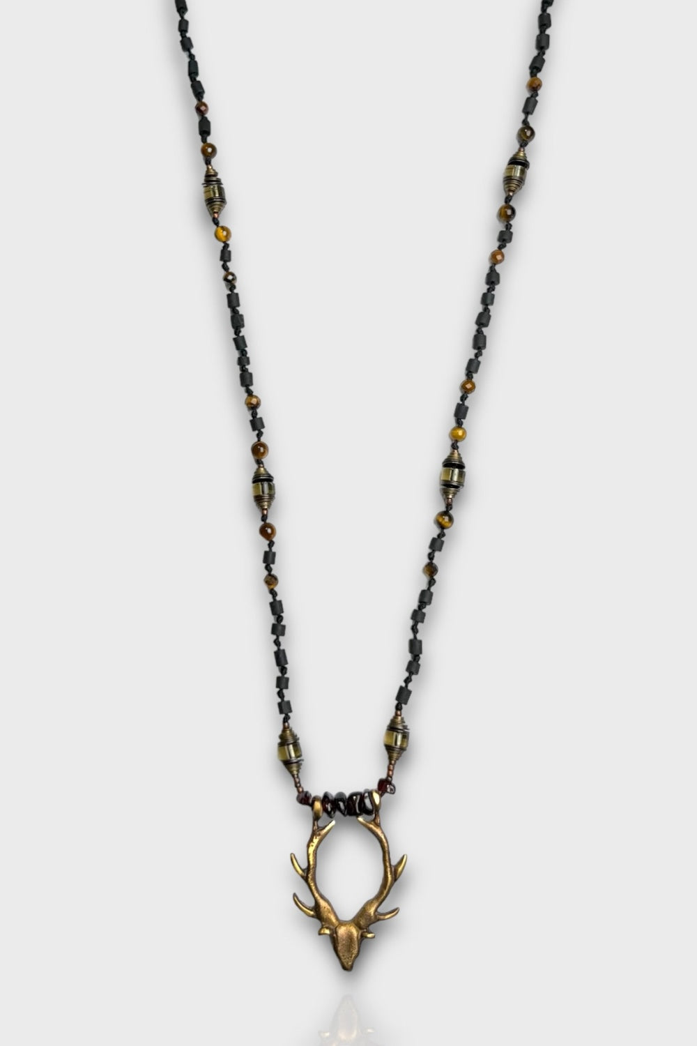 Mey Atelier-Mr. Deer – Antika Bronz Geyik Figürlü Onyx Smoke Quartz Tiger Eye Unisex Kolye-Kolye-1-fleurdirect.live