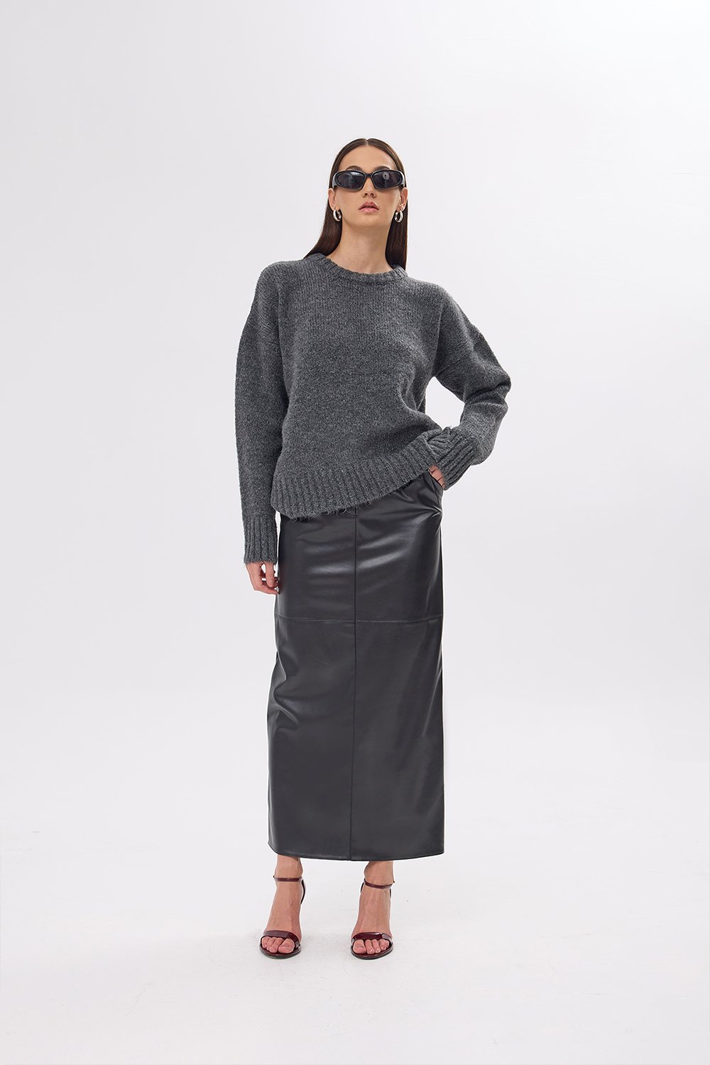 Mozto-Whitney Grey Oversize Kazak-Kazak & Triko-3-fleurdirect.live