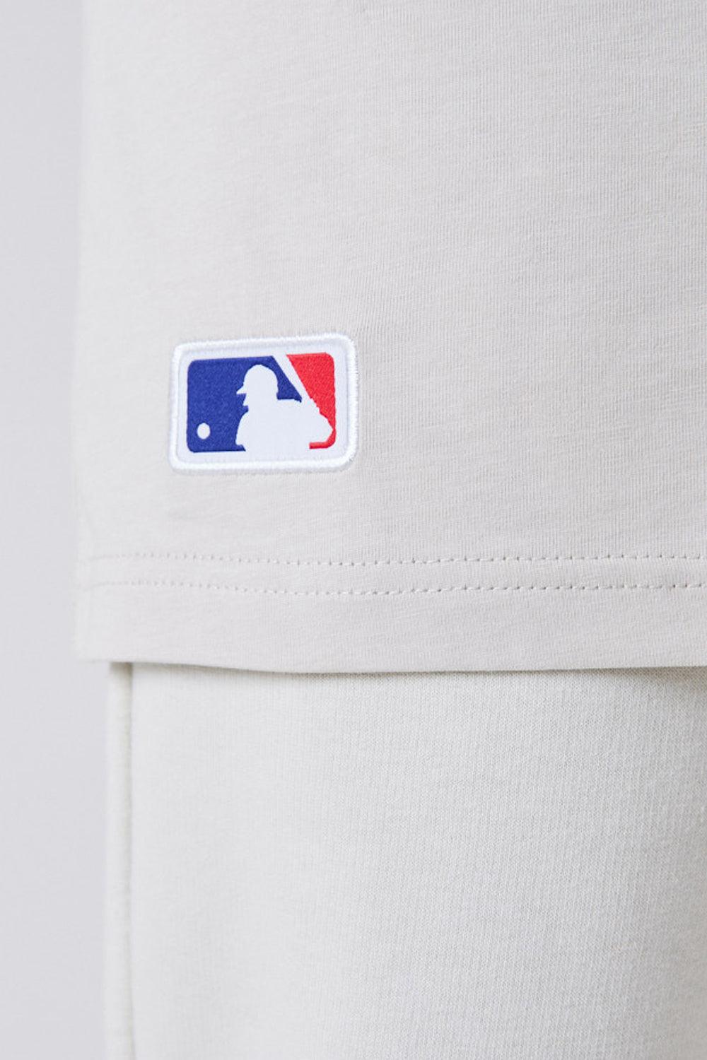 New Era-MLB League Essential Oversized Tee Beige-T-Shirts-4-fleurdirect.live