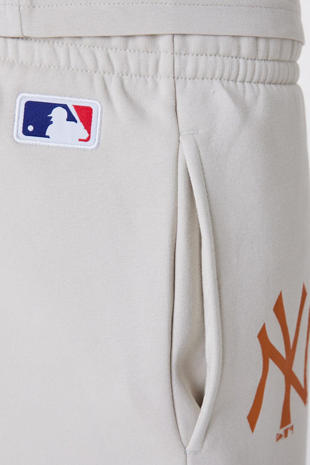 New Era-MLB League Essential Shorts-Şort-4-fleurdirect.live