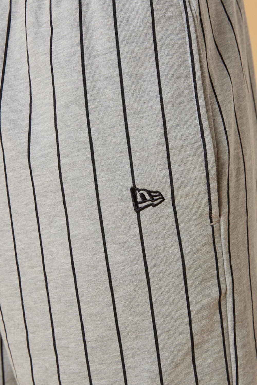 New Era-Pinstripe Short HGRBLK-Şort-4-fleurdirect.live