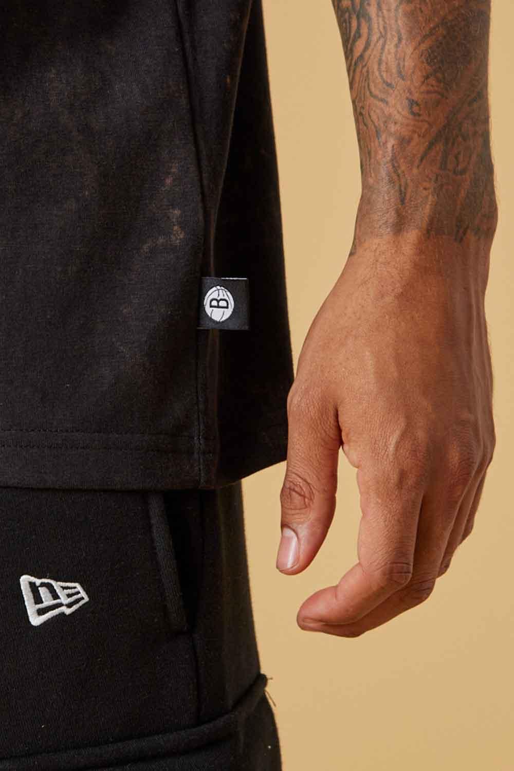 New Era-Washed Pack Graphic Oversized Tee Brooklyn Nets-T-Shirts-5-fleurdirect.live