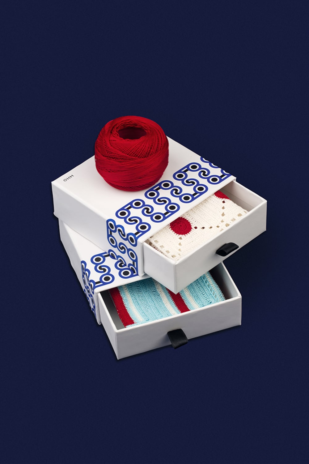 OHM Handmade-Krem Kırmızı Tiny Dots El İşi Dantel Örtü-Dantel Örtüler-5-fleurdirect.live