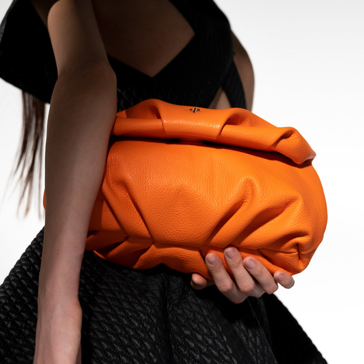 Otrera-Leda Floater - Orange-Clutch-6-fleurdirect.live