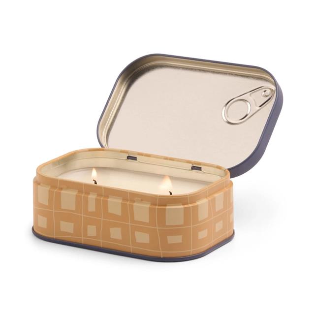 Paddywax-Bistro Grapes Printed Tin Candle Bordeaux Grape 127 Gr Mum-Mum-3-fleurdirect.live